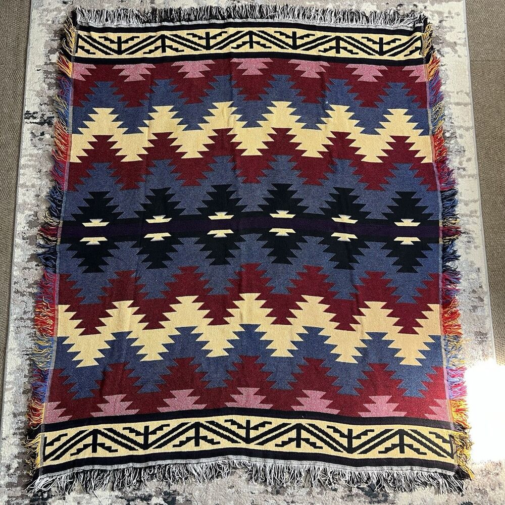 VTG Crown Crafts Throw Blanket 50x60 Southwestern Native American Aztec Fringe